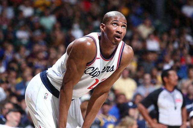 维尼修斯当选FIFA年度最佳 上个巴西人17年前卡卡